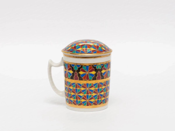 Бокал с блюдцем с крышкой форма Снежное утро, рисунок Готический №1